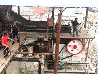 河南青石破碎生產(chǎn)線